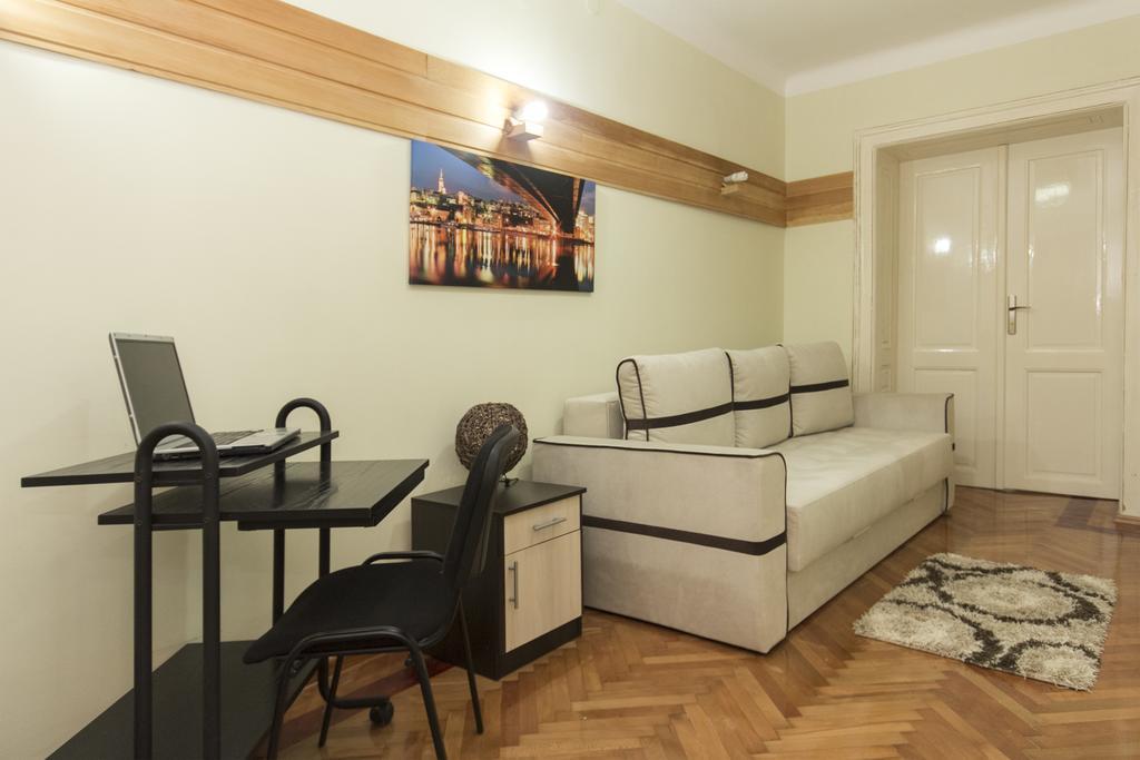 Bukoleon Apartment Belgrade Room photo